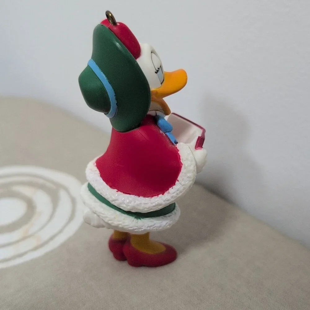 Vintage Walt Disney Daisy Duck Christmas Caroler Ornament Collectible 1988 - Picture 3 of 5